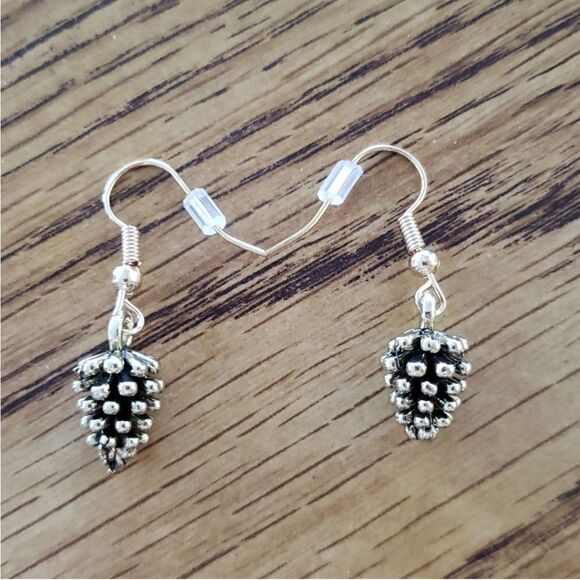 Elegant 14K Gold-Plated Pine Cone Pinecone Drop Dangle Earrings - Goldtone - Picture 2 of 3